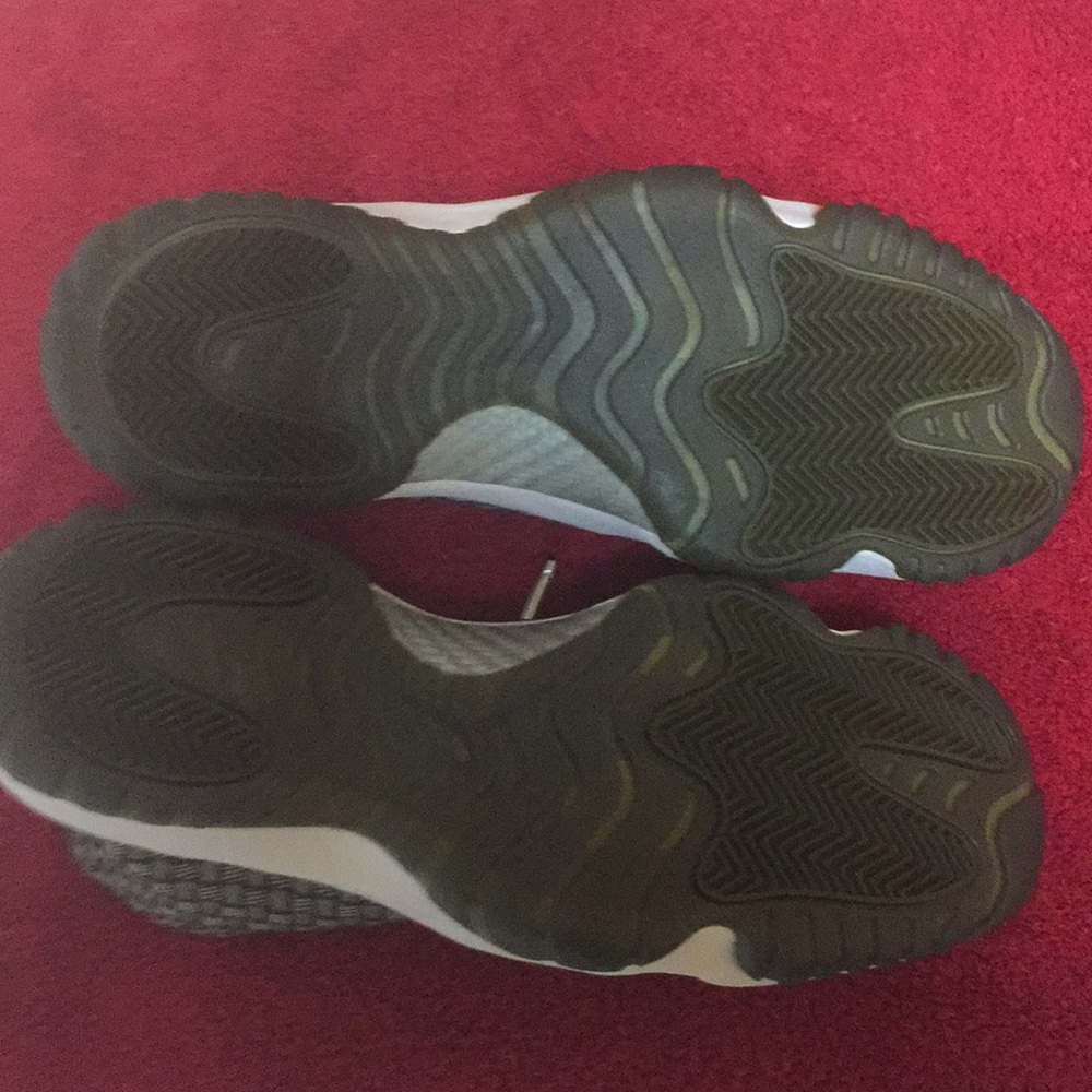 Jordan Futures - Picture 4 of 4